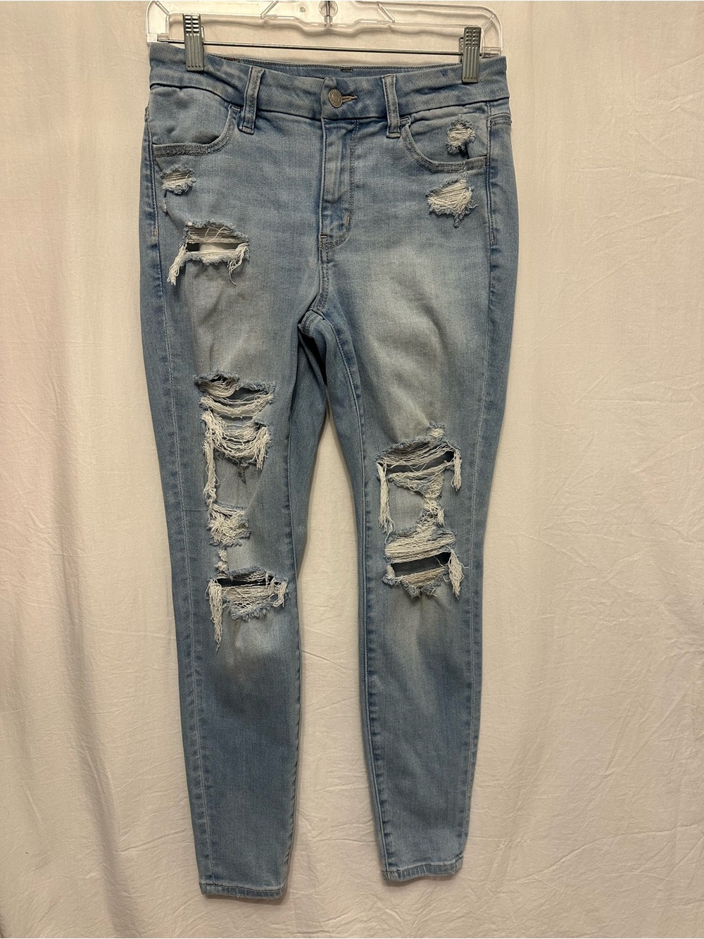 American Eagle Distressed Ripped Skinny Jeans Light Wash Grunge size 4